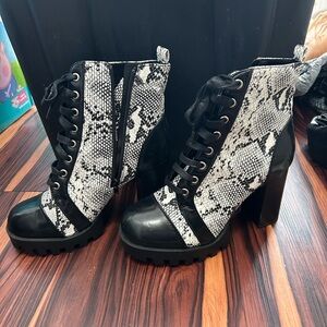 Streetwear Society Black and White Snakeskin Lace-Up Boots
